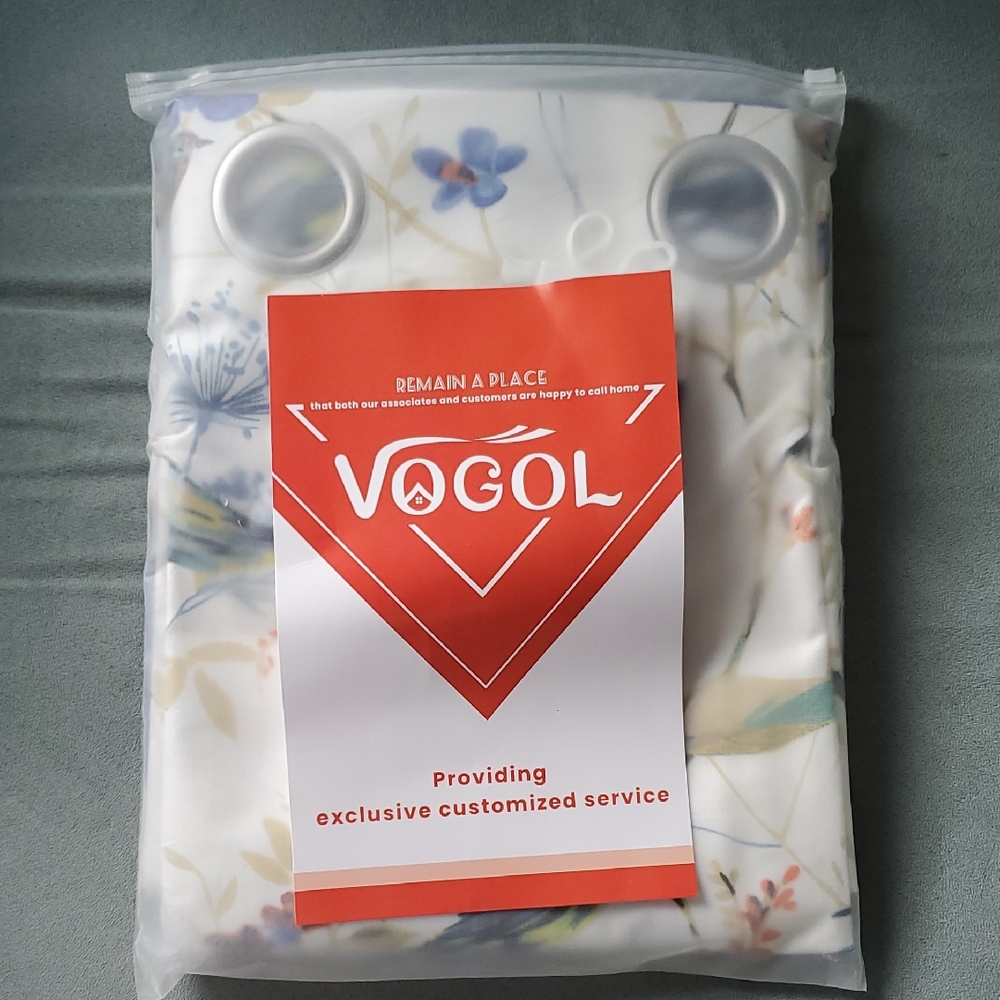 VOGOL Curtain